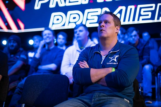 MOBA游戏市场的挑战与机遇如何应对